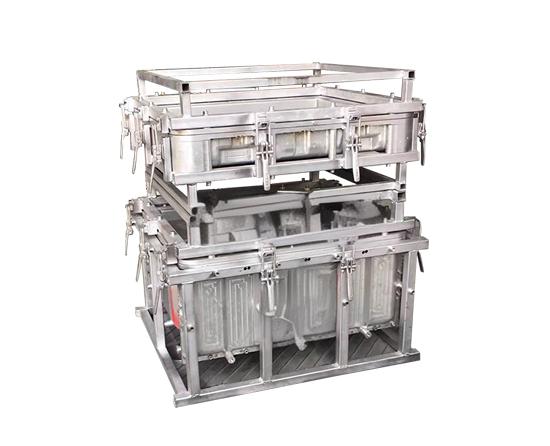 保温箱滚塑模具生产厂家